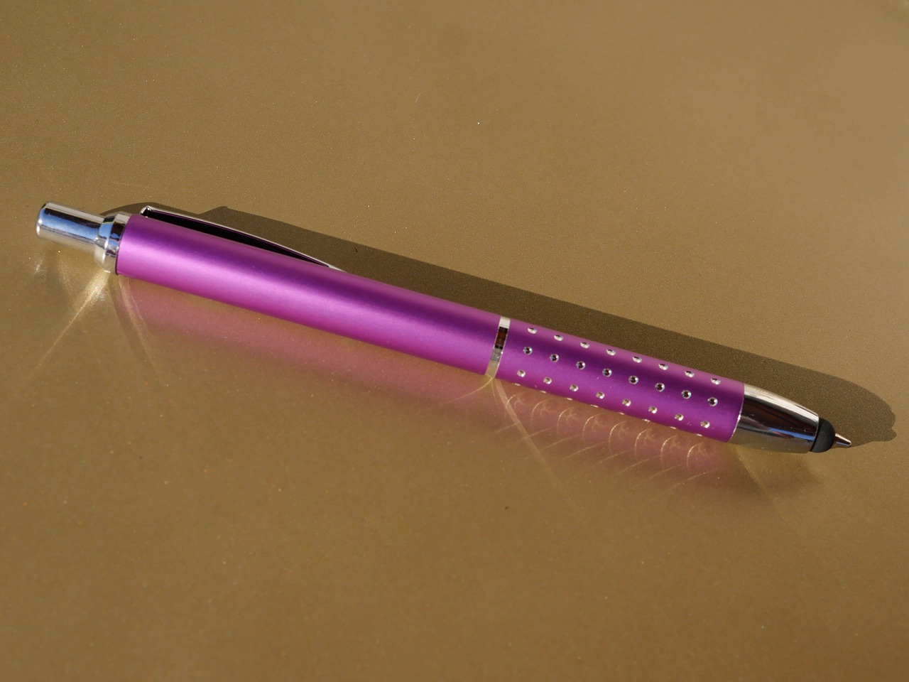 coolie pen purple free photo