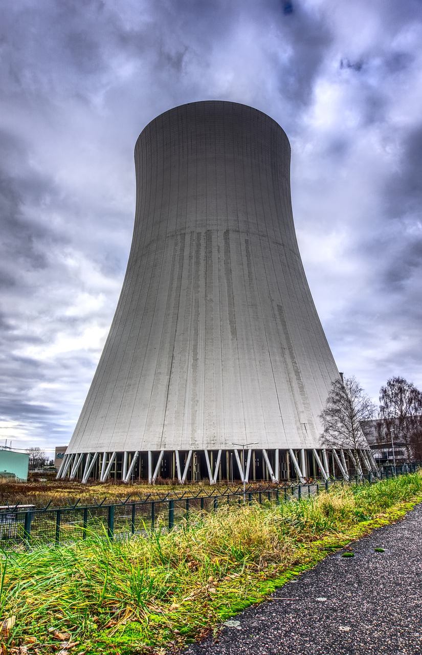 cooling tower  nuclear power plant  power plant free photo