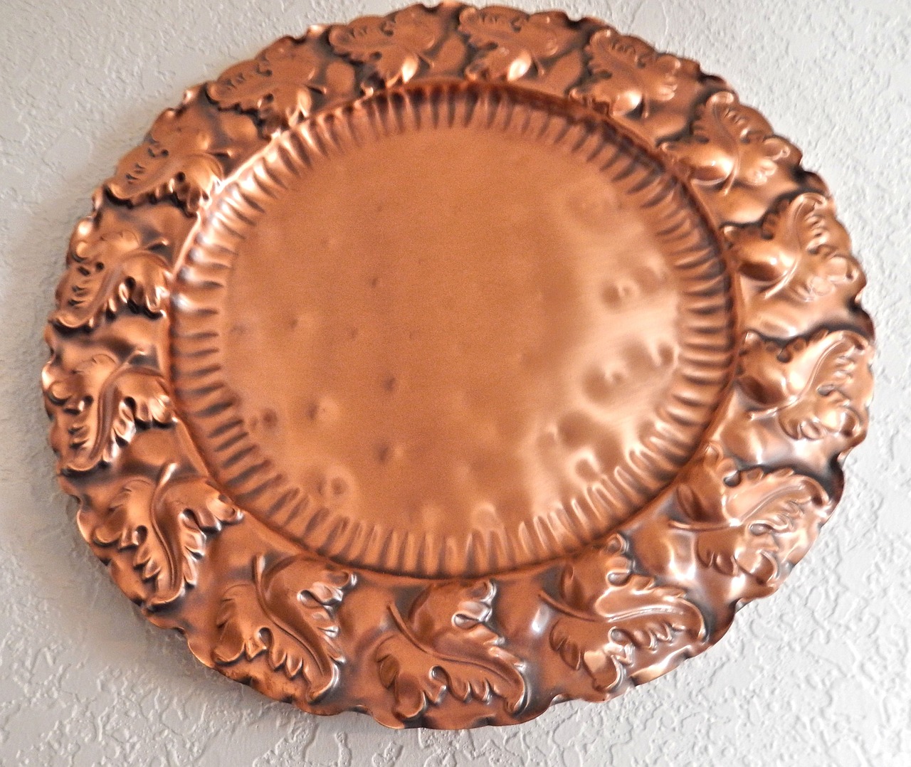 copper plate design wall plate free photo