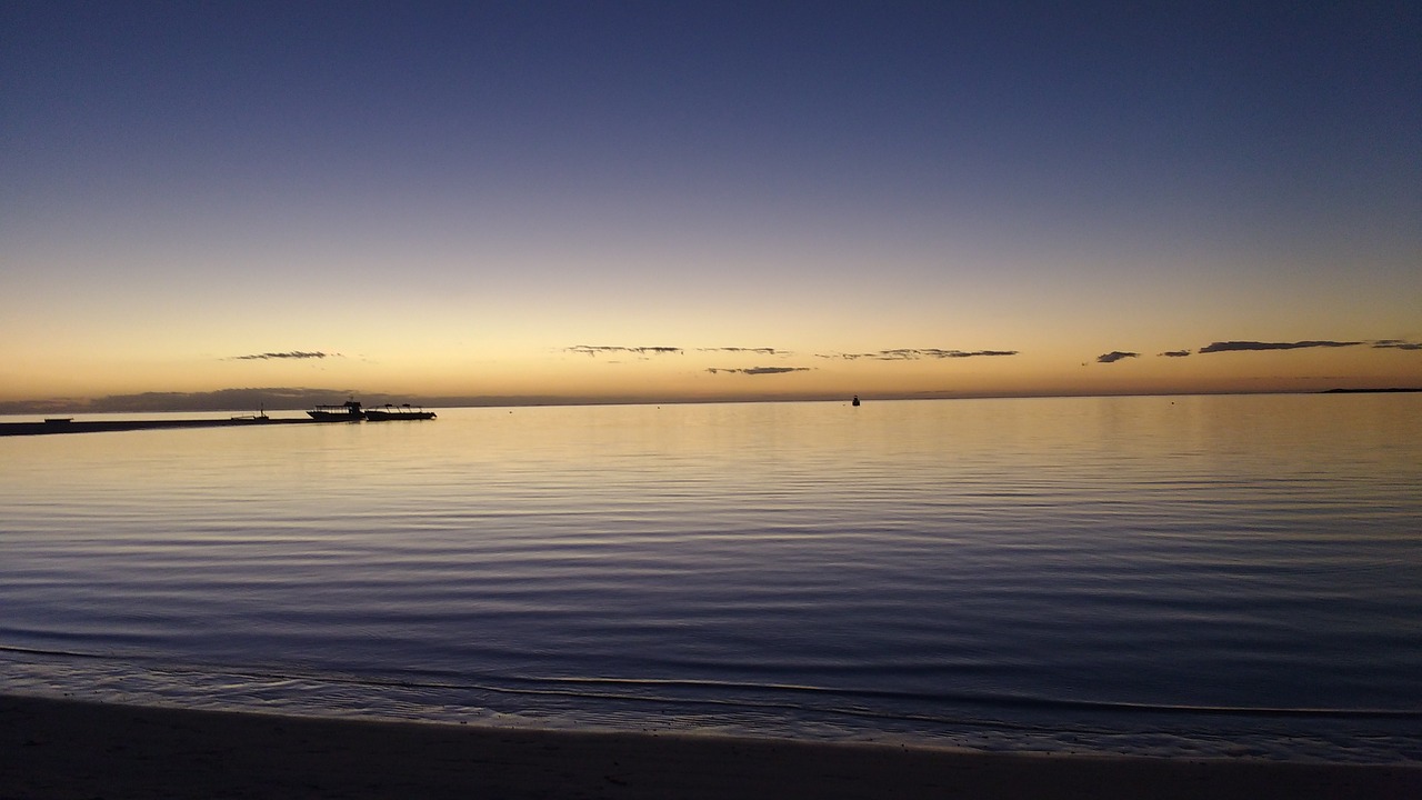 coral bay australia sunset free photo