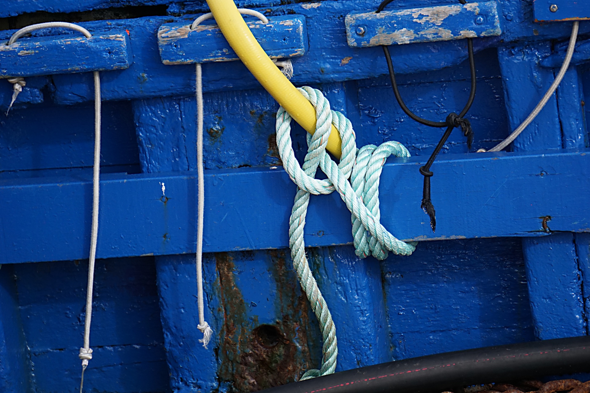 rope boat blue free photo