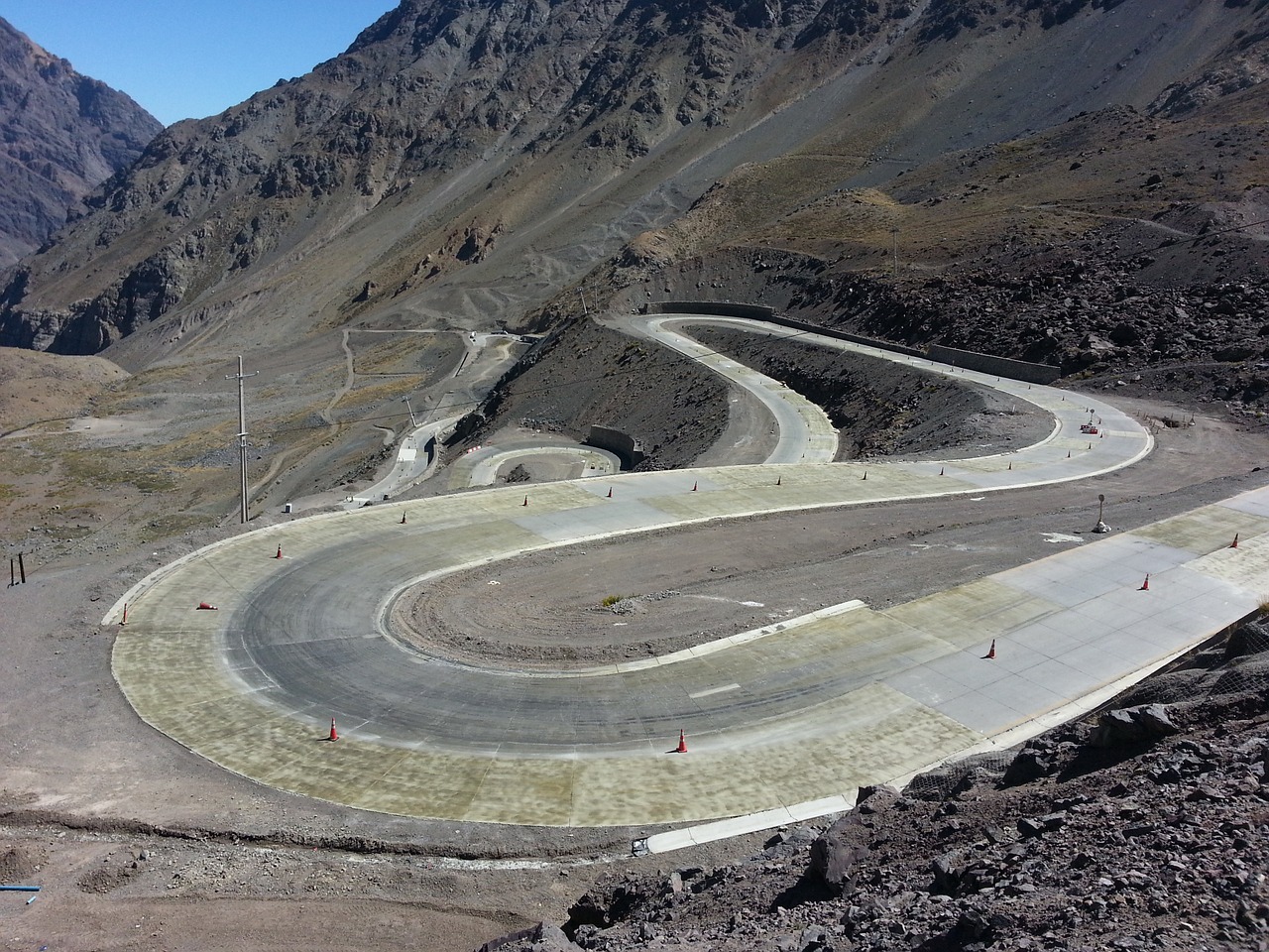 cordillera mountain landscape mountain road free photo