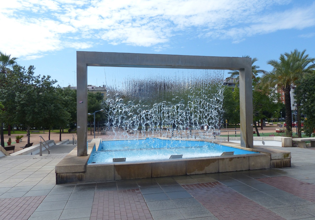 cordoba water feature park free photo