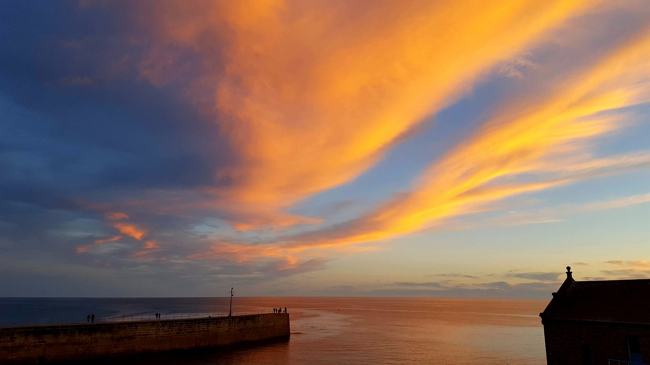 cornwall sunset harbour free photo