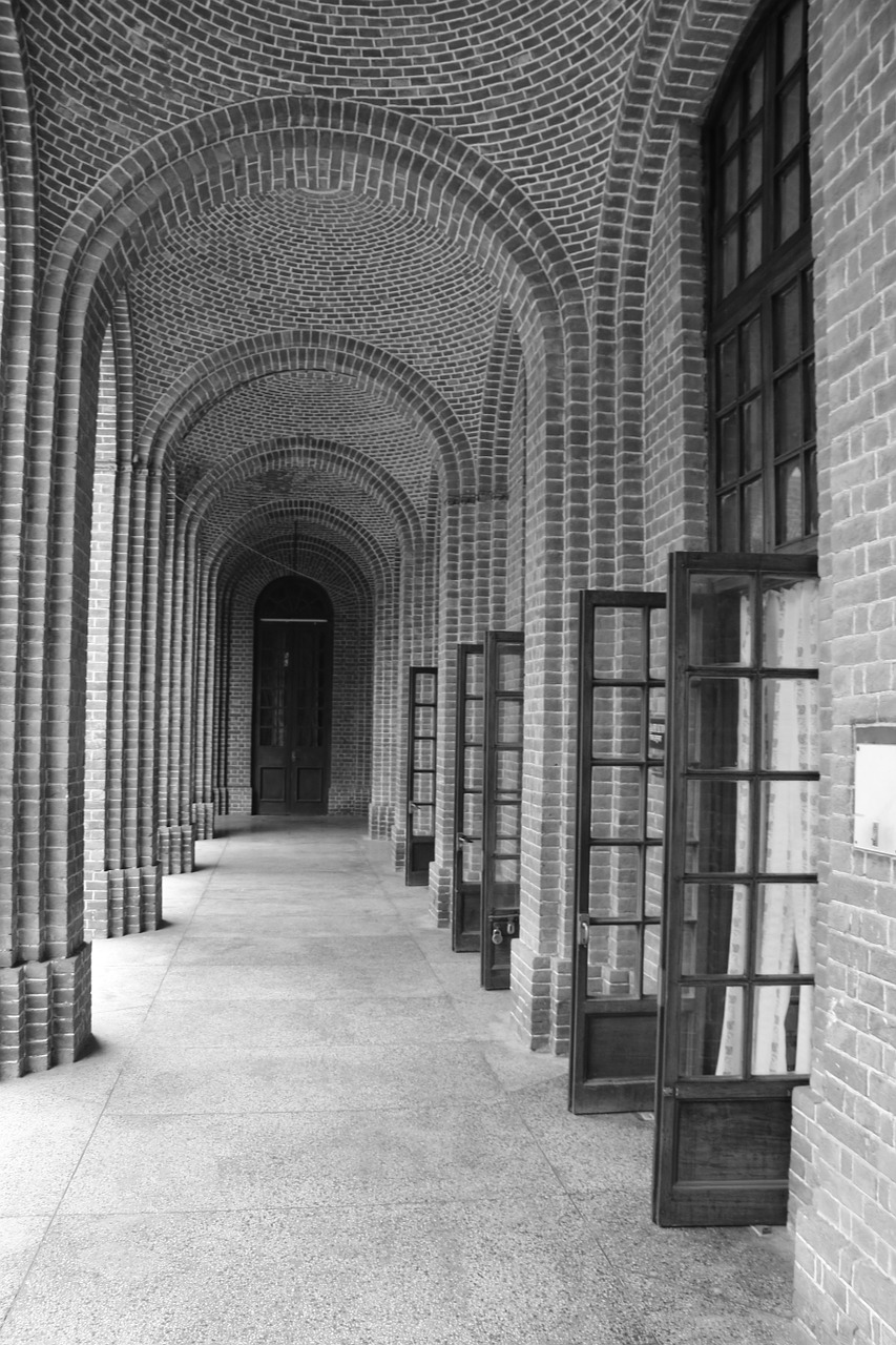 corridor black and white architecture free photo