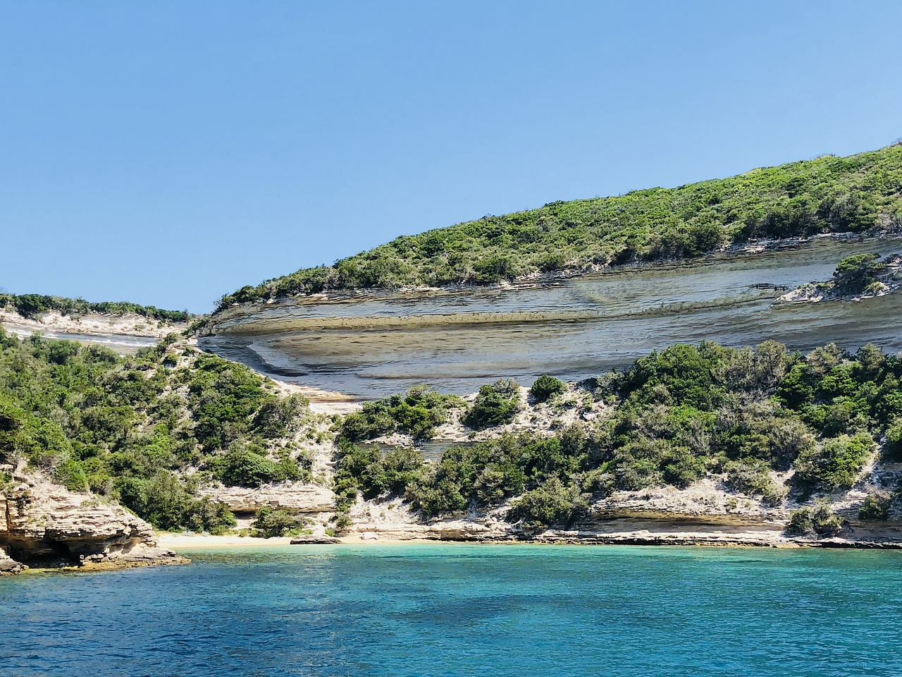 corsica  bonifacio  cliff free photo