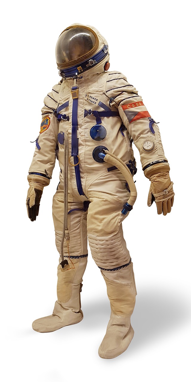 cosmonaut  suit  cosmos free photo