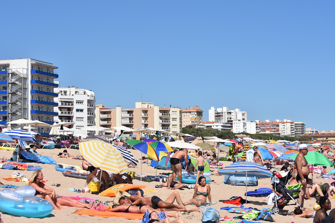 costa brava beach people free photo