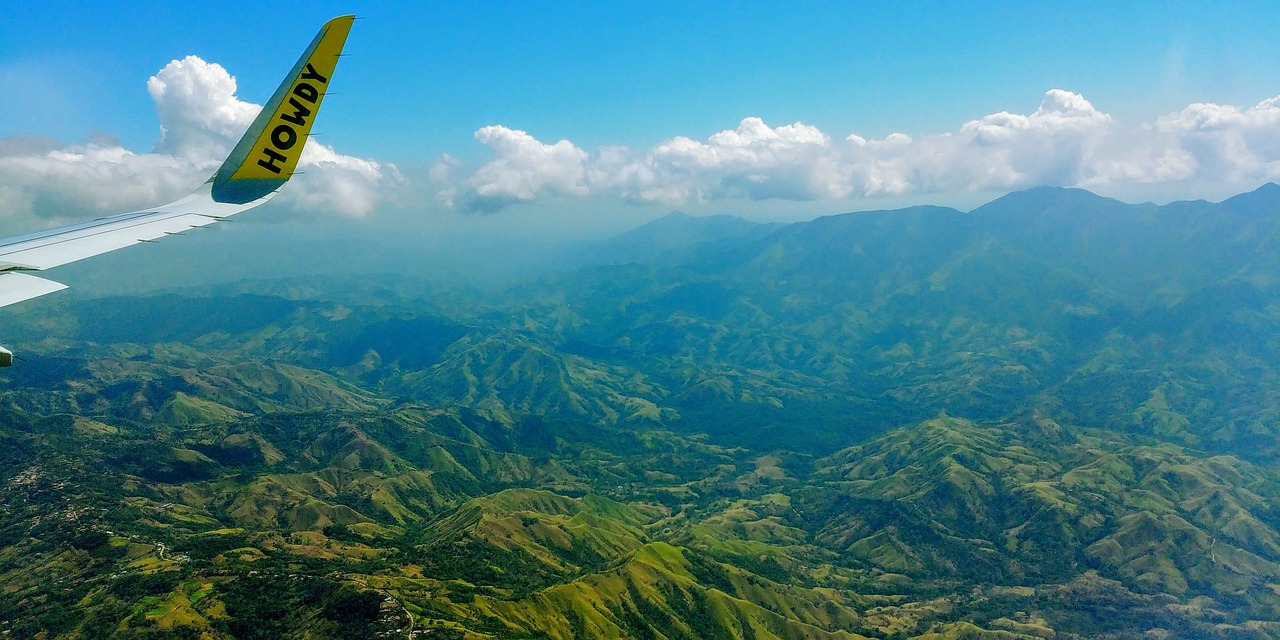 costa rica  aircraft  flying free photo