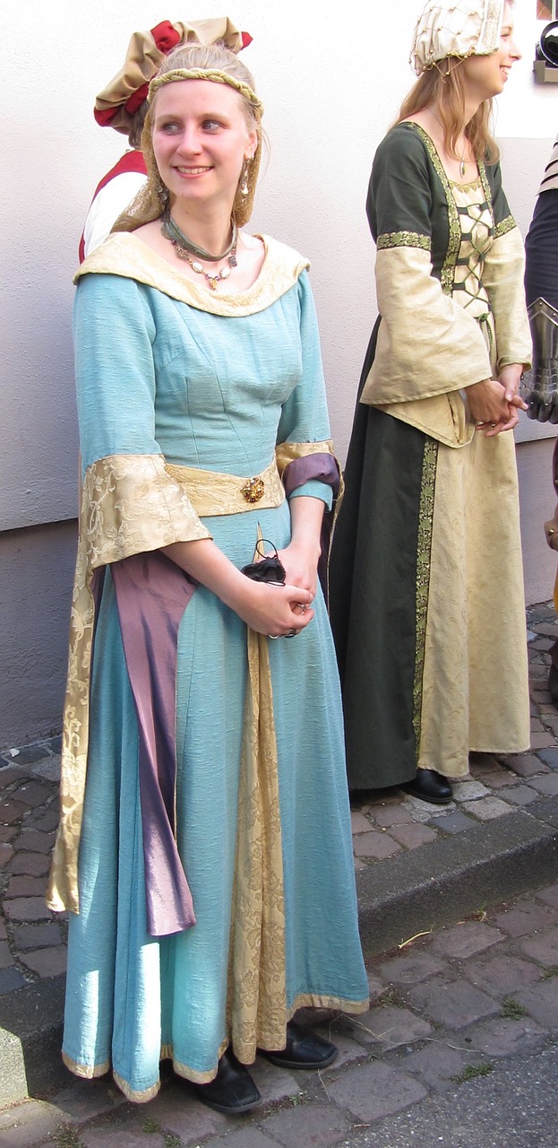 costumes historically kenzingen medieval festival free photo