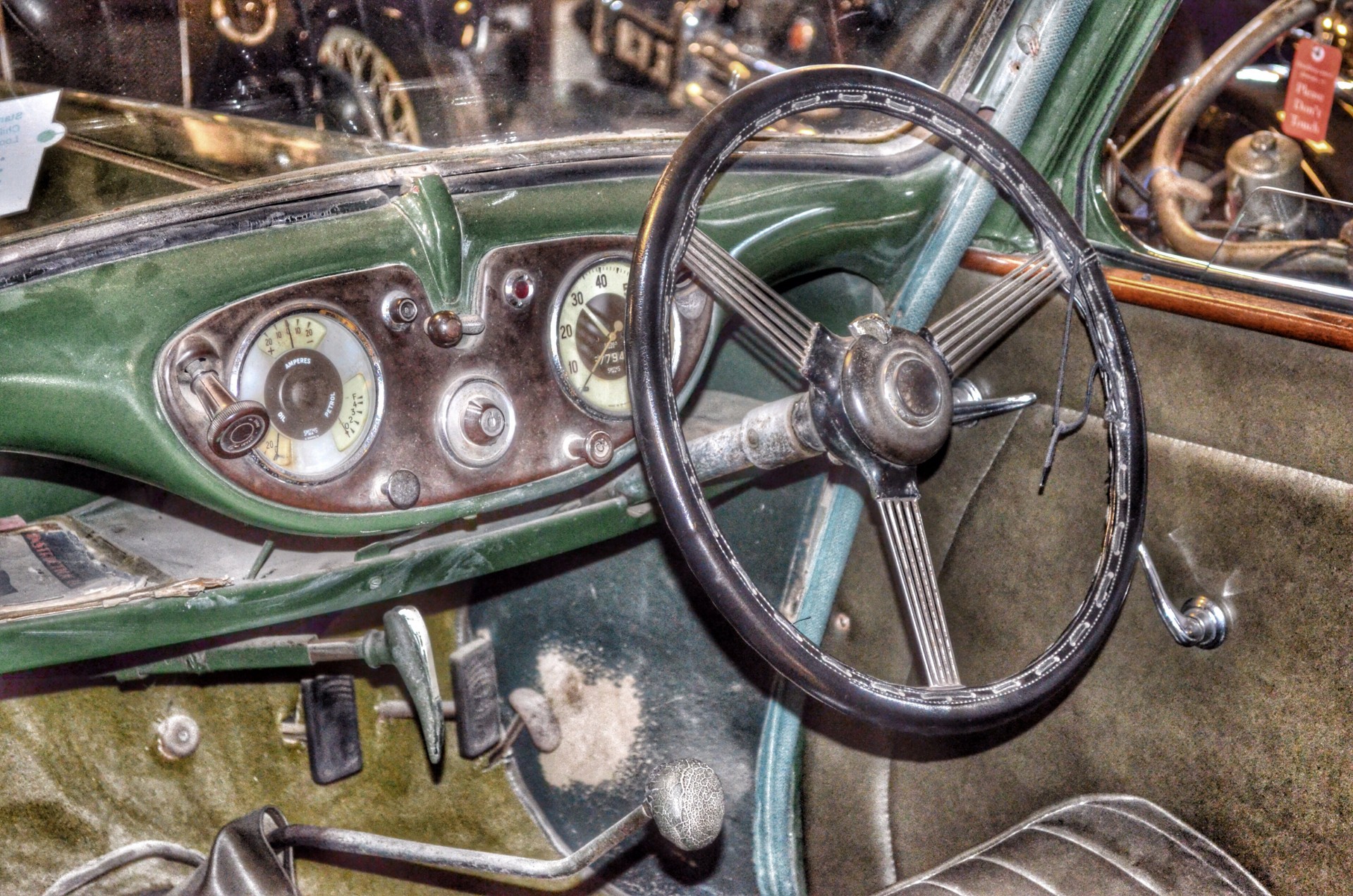 cotswold motor museum free photo