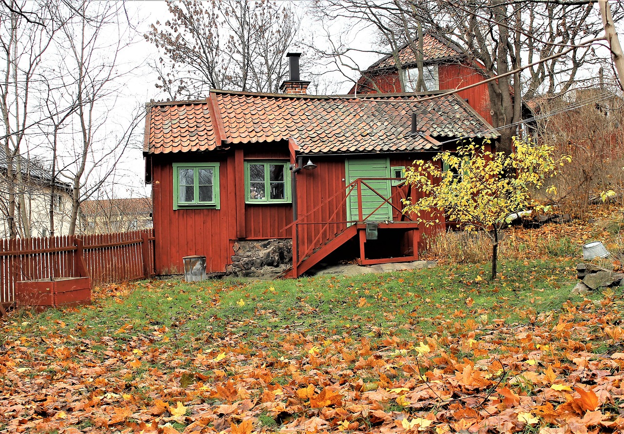 cottage autumn torp free photo