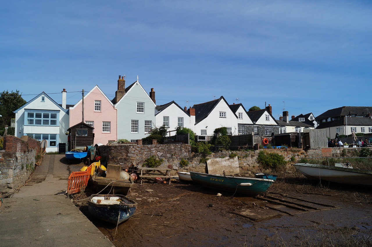 cottages seaside estuary free photo
