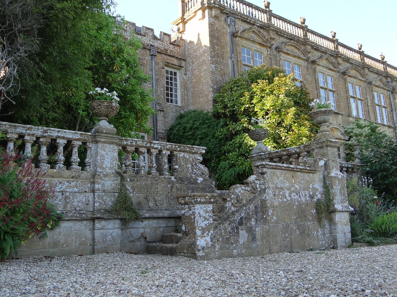 country estate castle england free photo