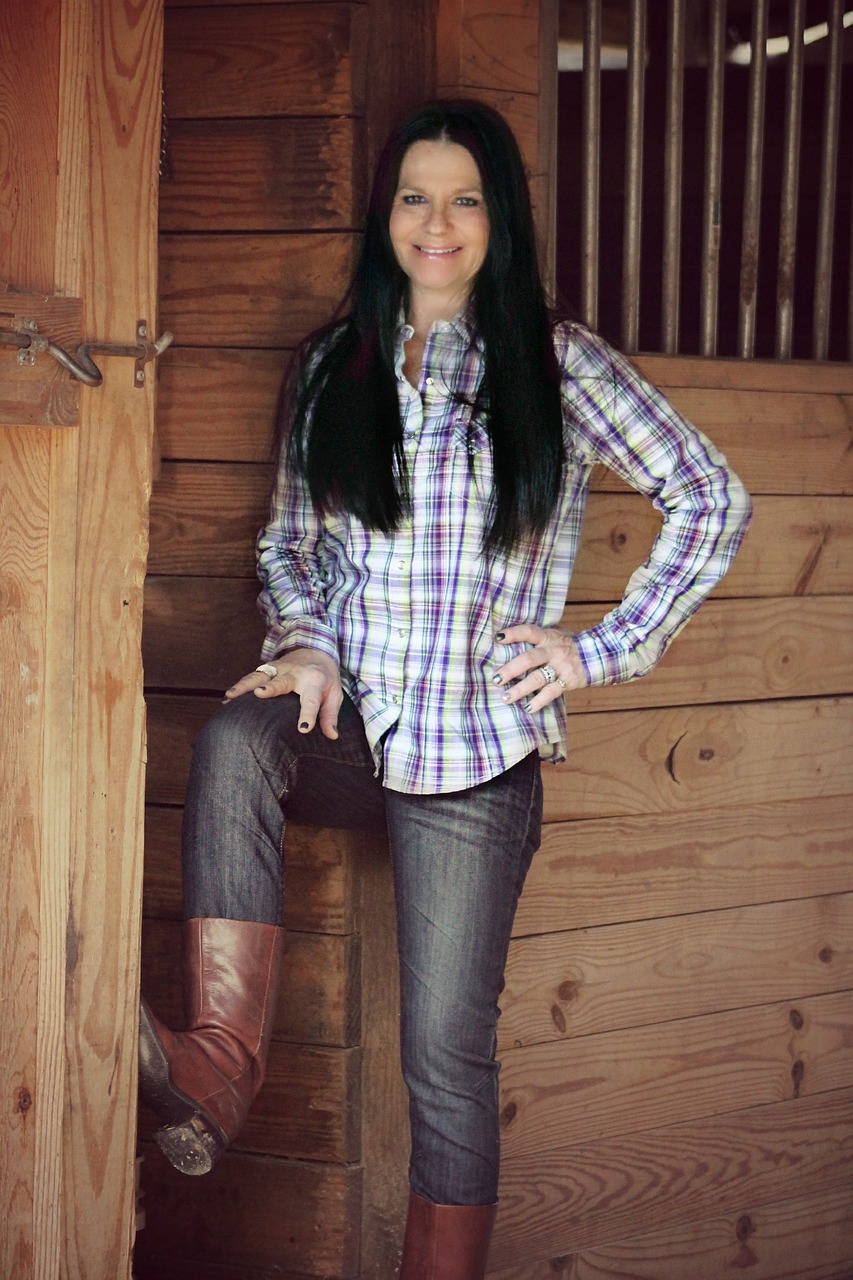 country girl woman barn free photo