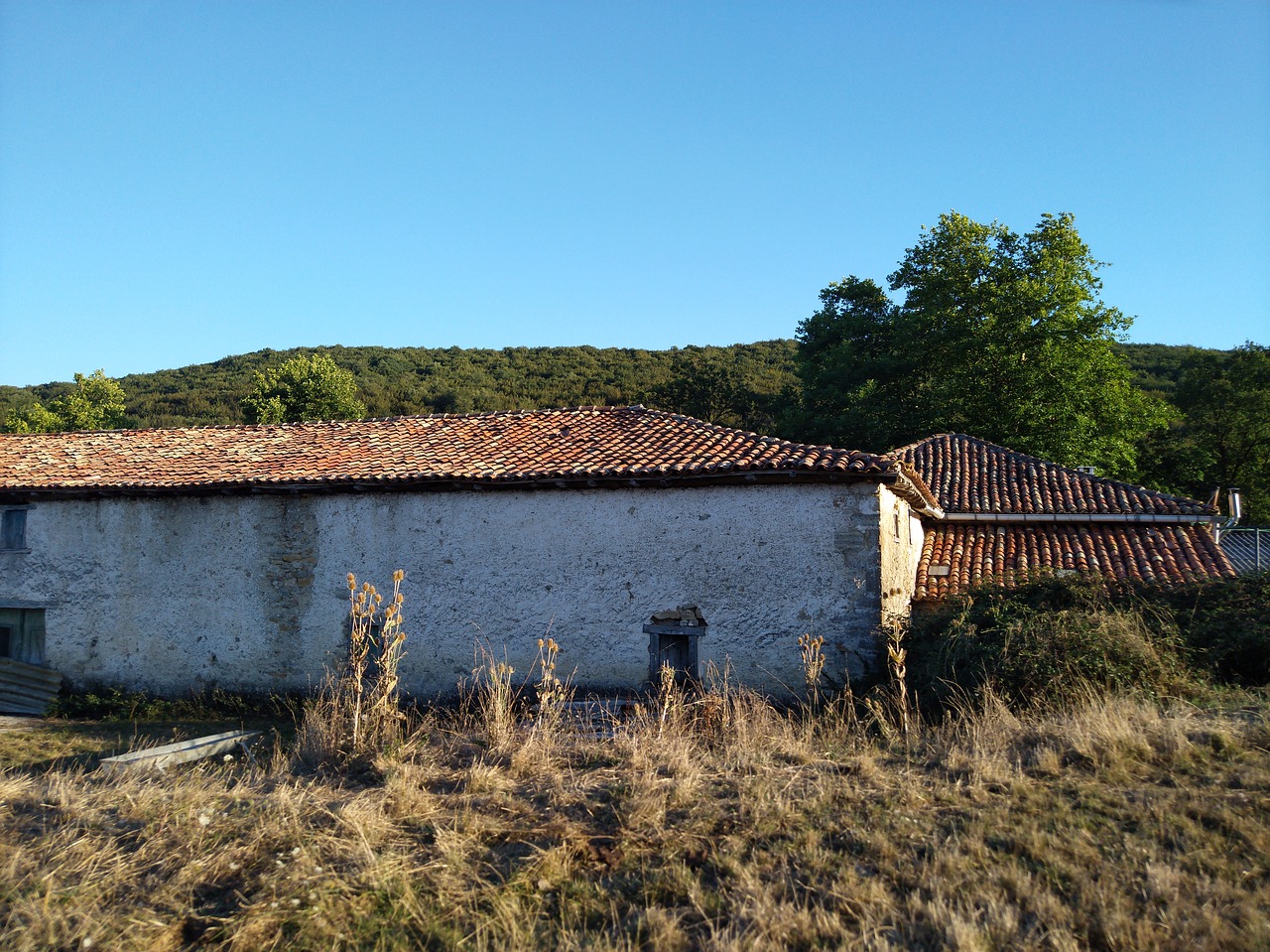 country house haystack summer free photo