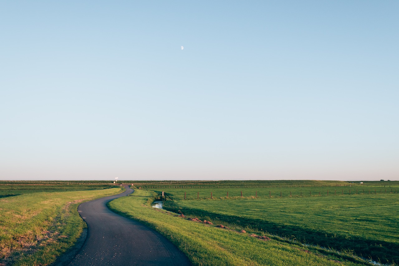 countryside cropland farm free photo