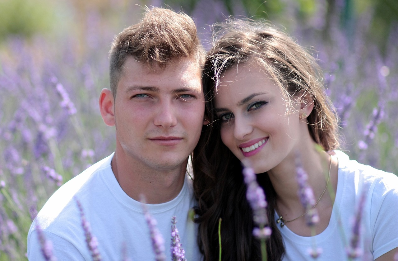 couple love lavender free photo