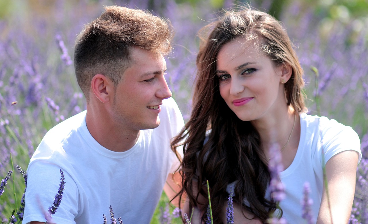 couple love lavender free photo