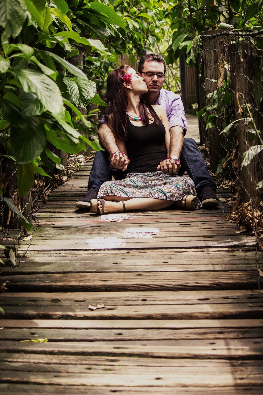 couple love romantic free photo