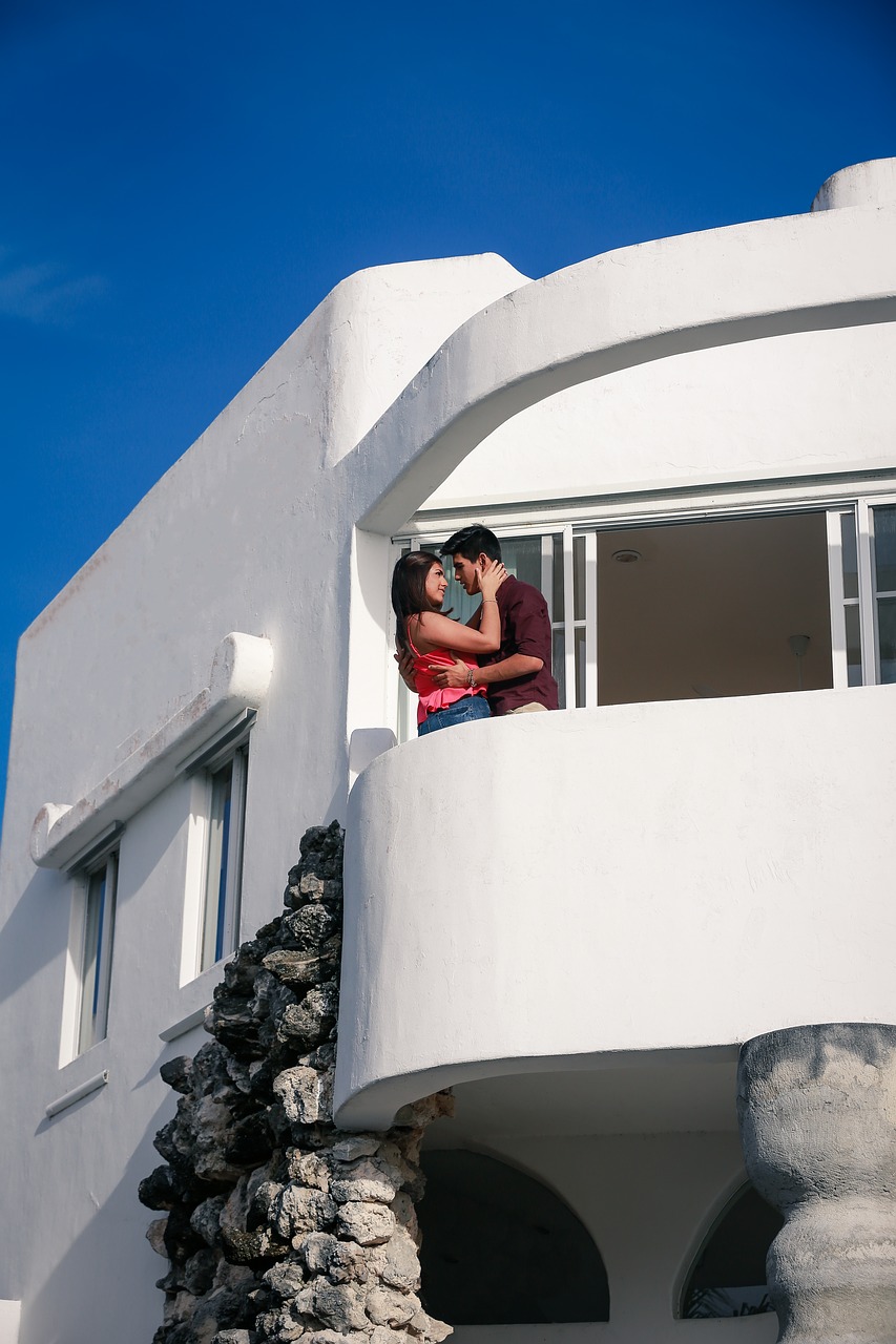 couple photography house free photo