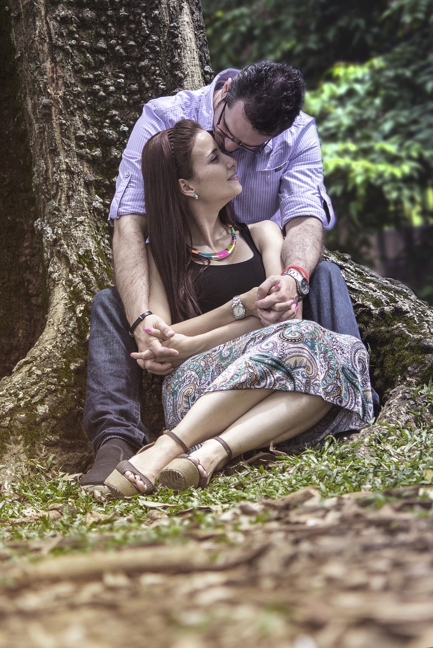 couple love romantic free photo