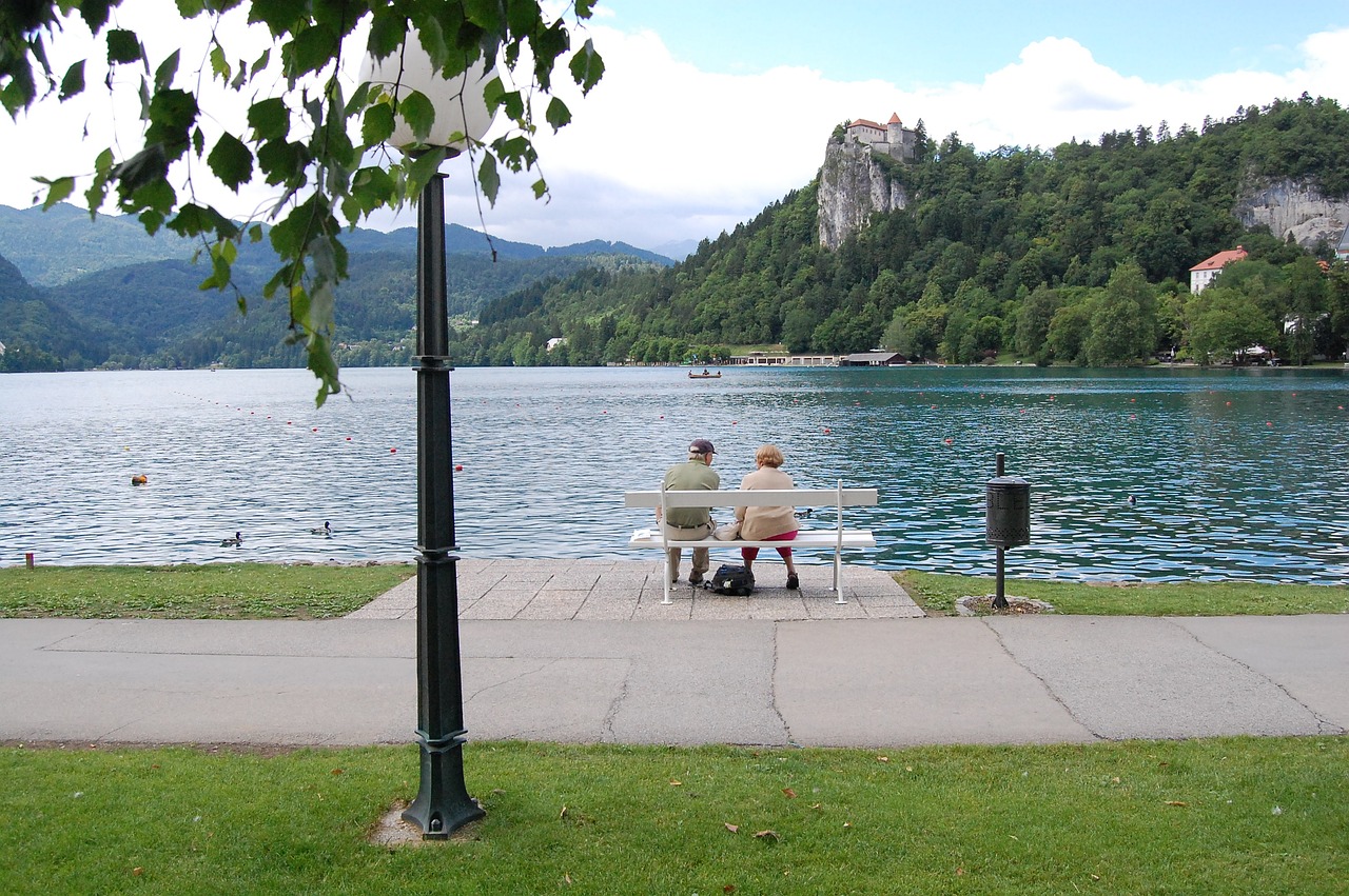 couple  lake  love free photo