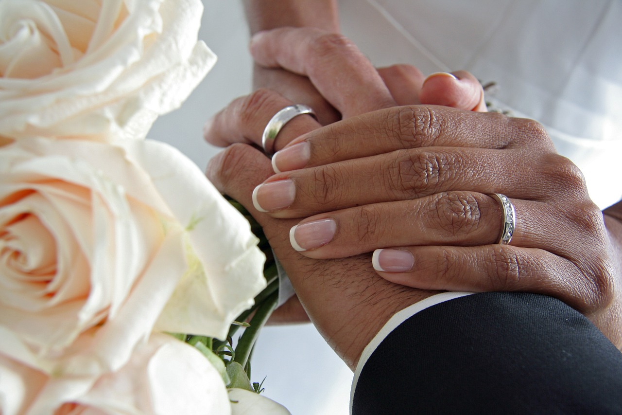 couple hands wedding free photo