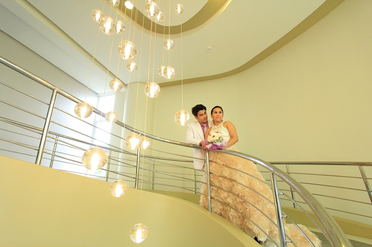 couple wedding hotel free photo