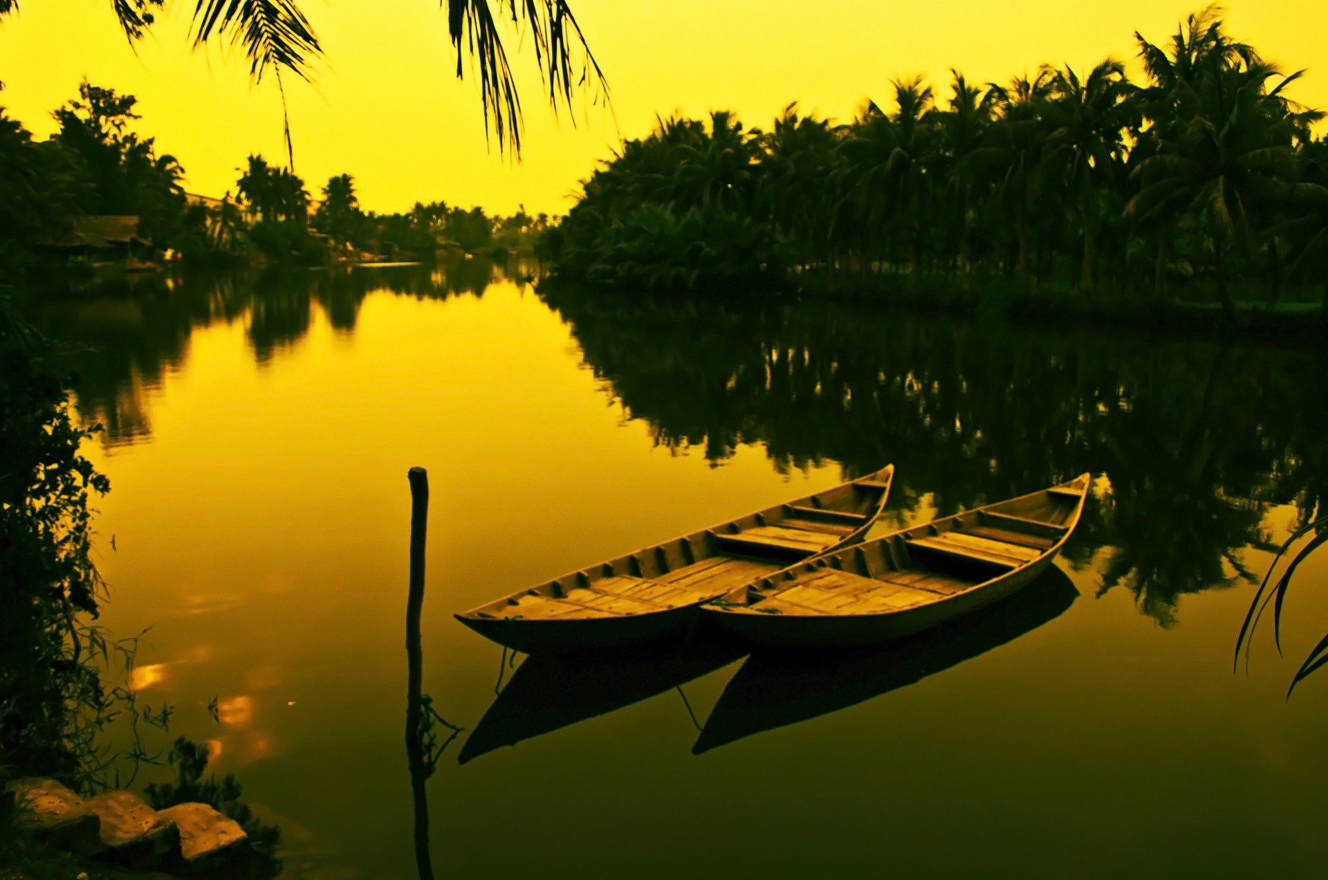 hoai river hoi an vietnam free photo