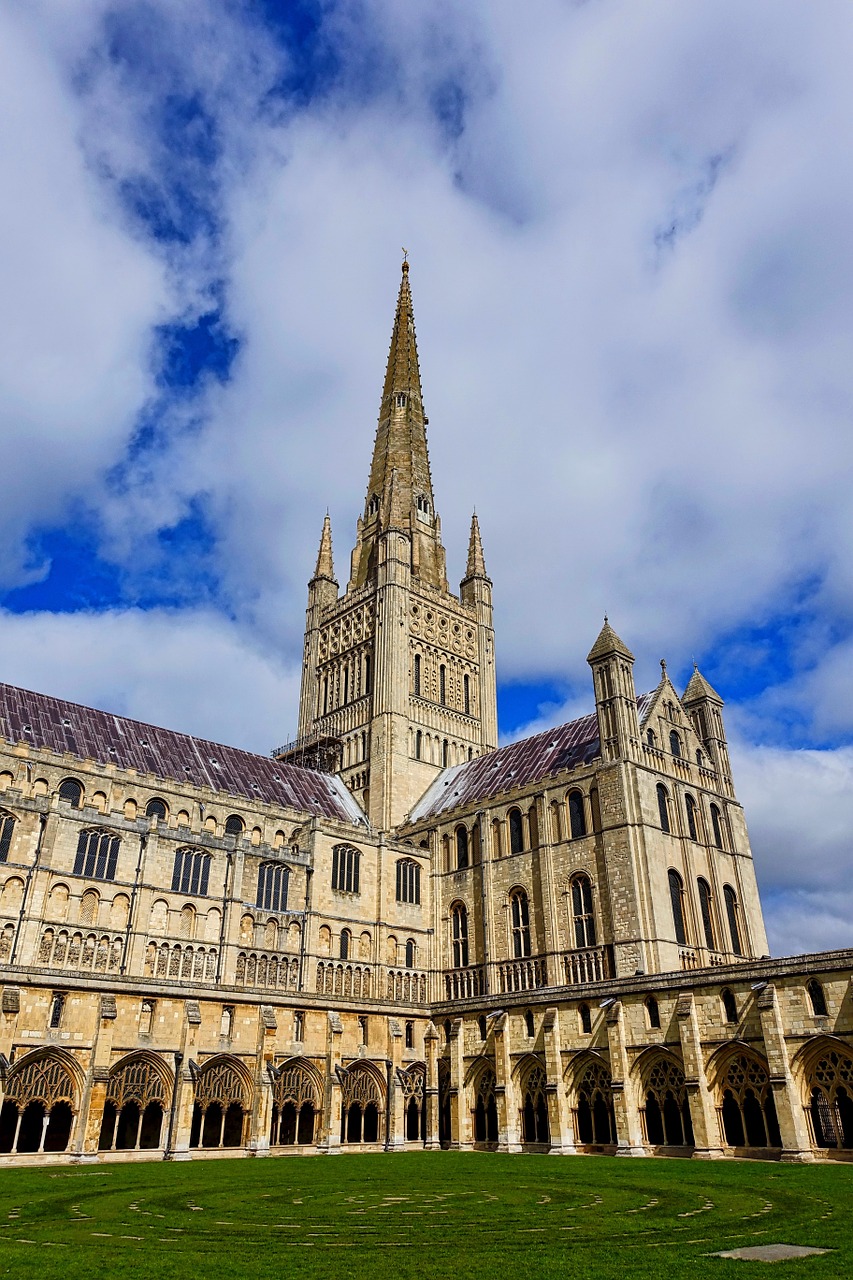 courtyard norwich cathedral spire free photo
