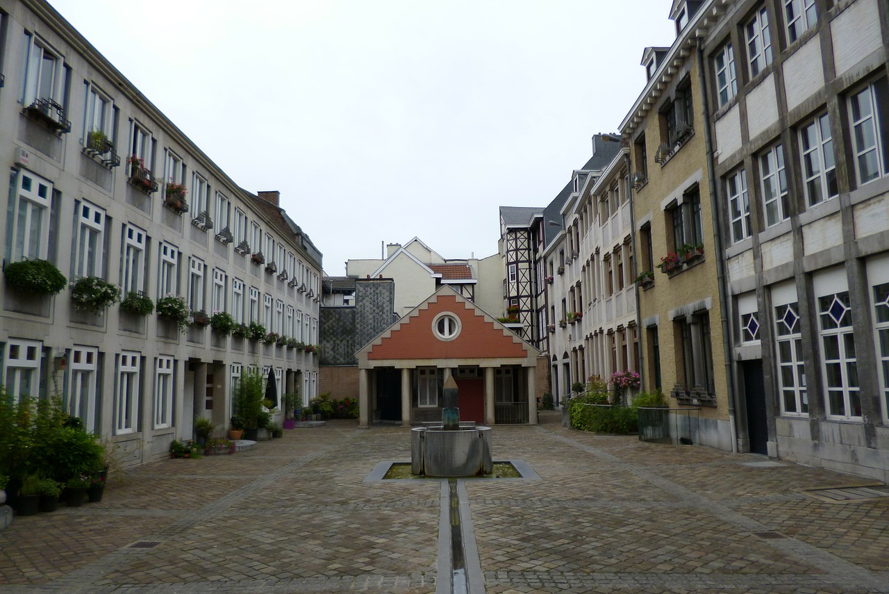 courtyard building architecture free photo