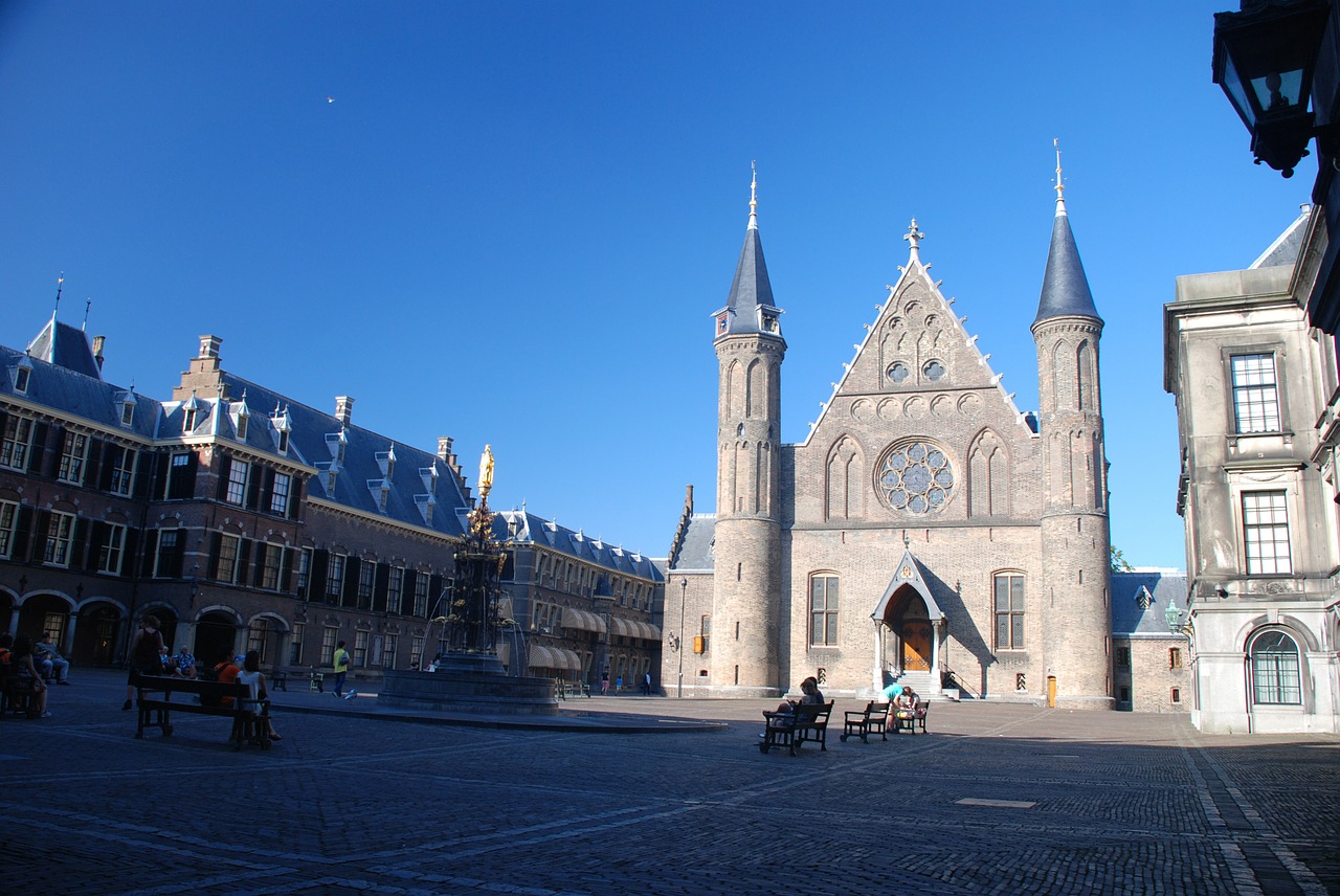 courtyard ridderzaal monument free photo