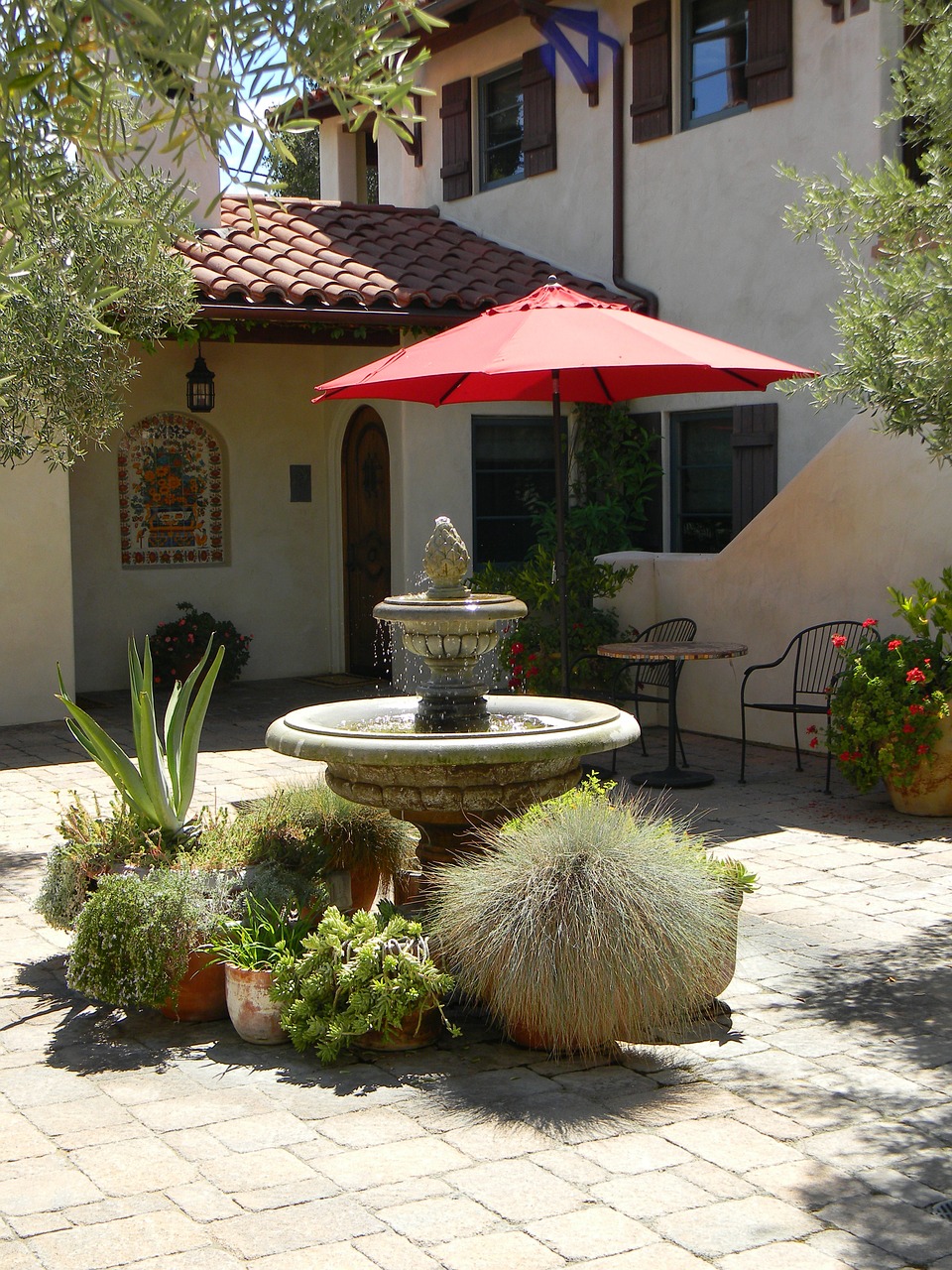courtyard ojai california free photo
