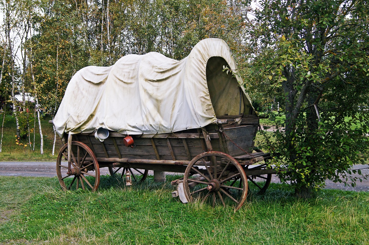 covered wagon nostalgia wagon free photo