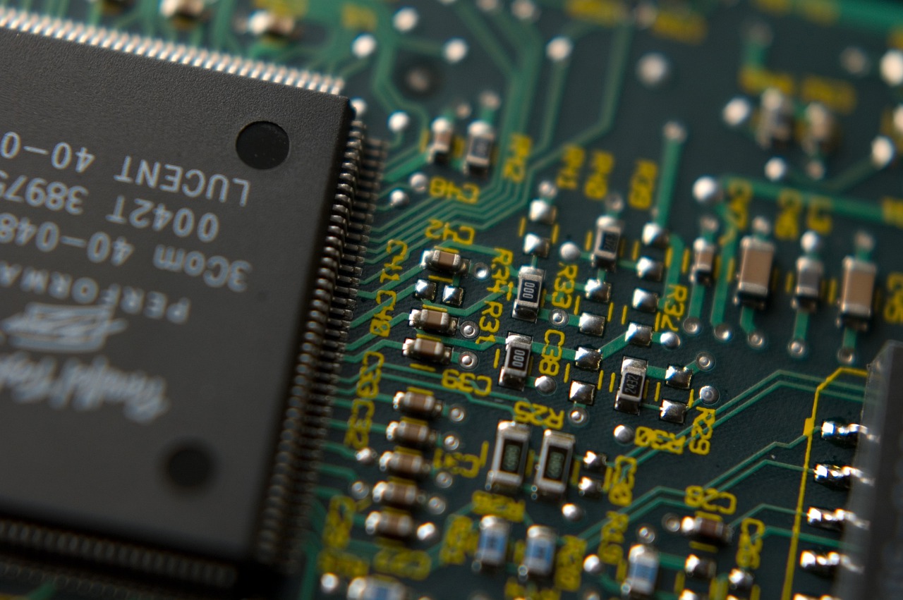 cpu chip semiconductor free photo