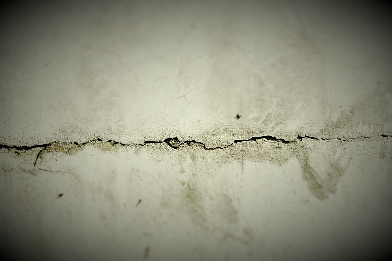 Crack,concrete,concrete wall,grunge,gray - free image from needpix.com