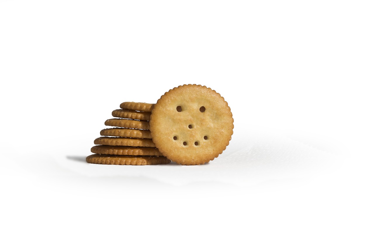 crackers snack food free photo