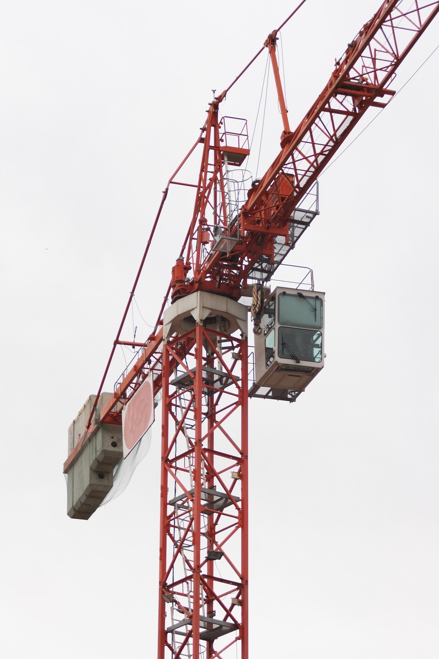 crane building masonry free photo