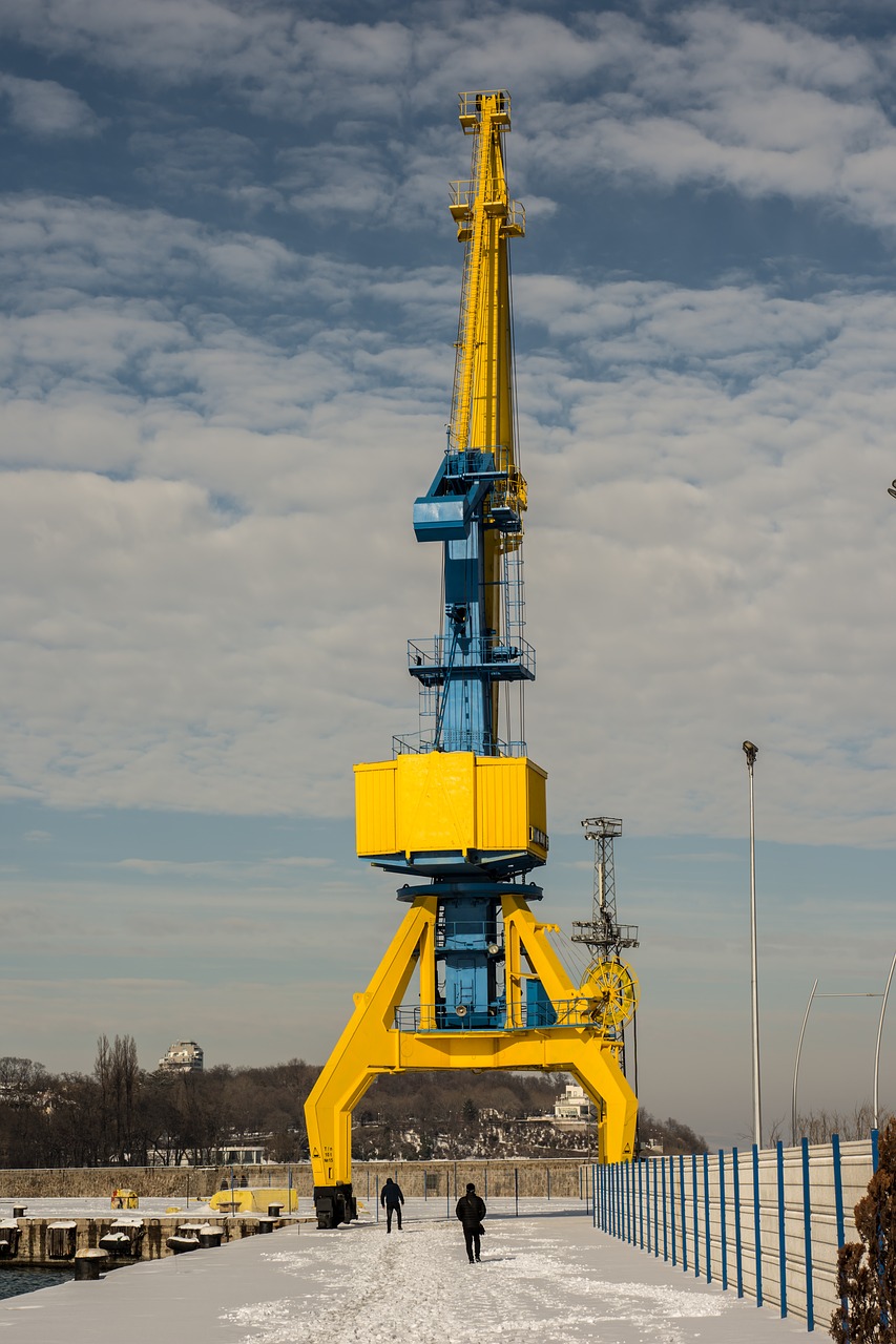 crane industrial industry free photo