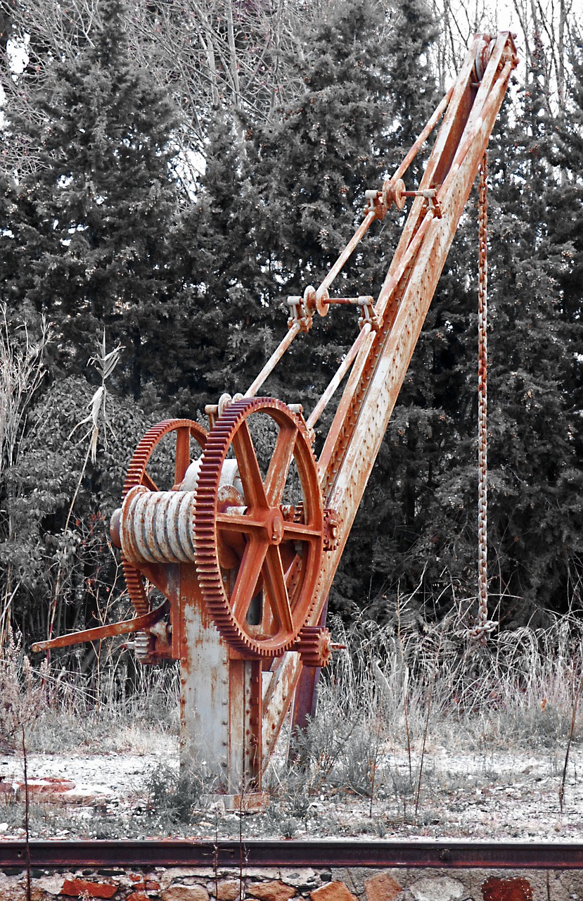 crane old vintage free photo