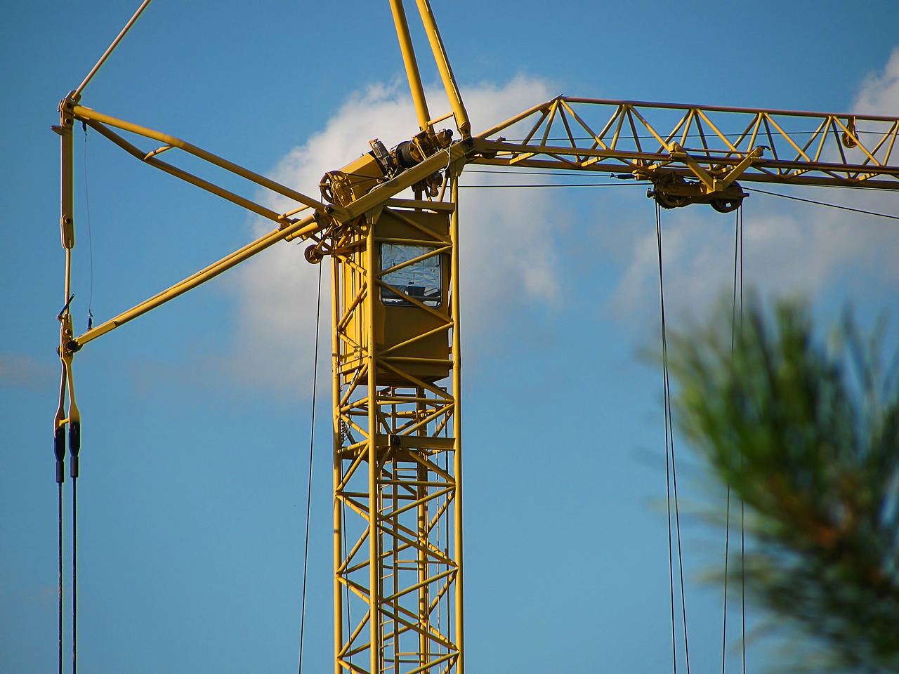 crane construction site machine free photo