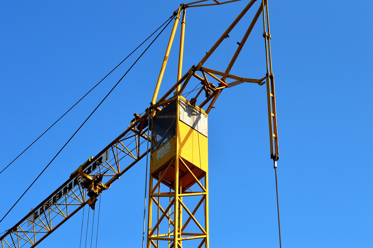crane baukran load crane free photo