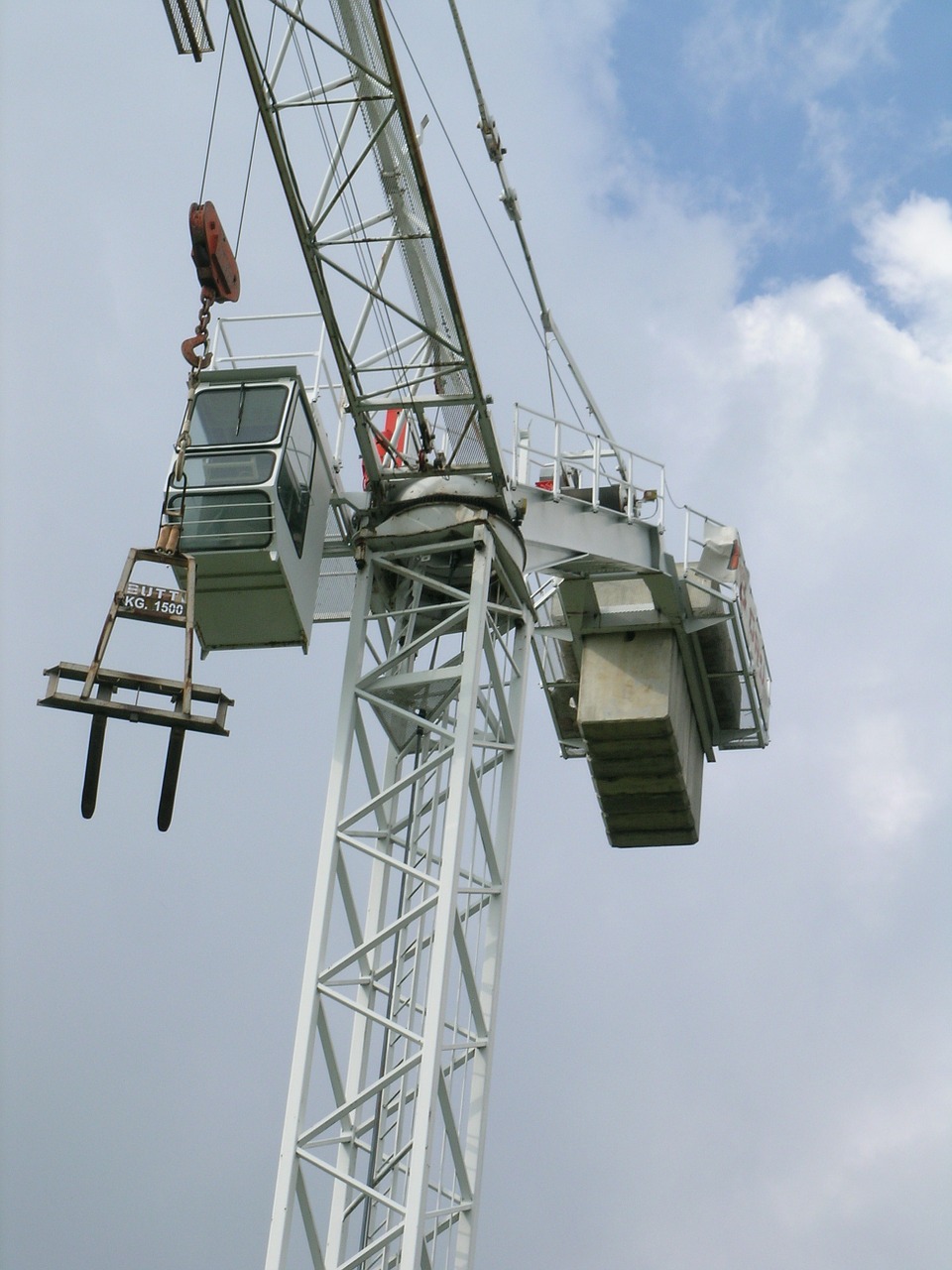 crane building buildings free photo