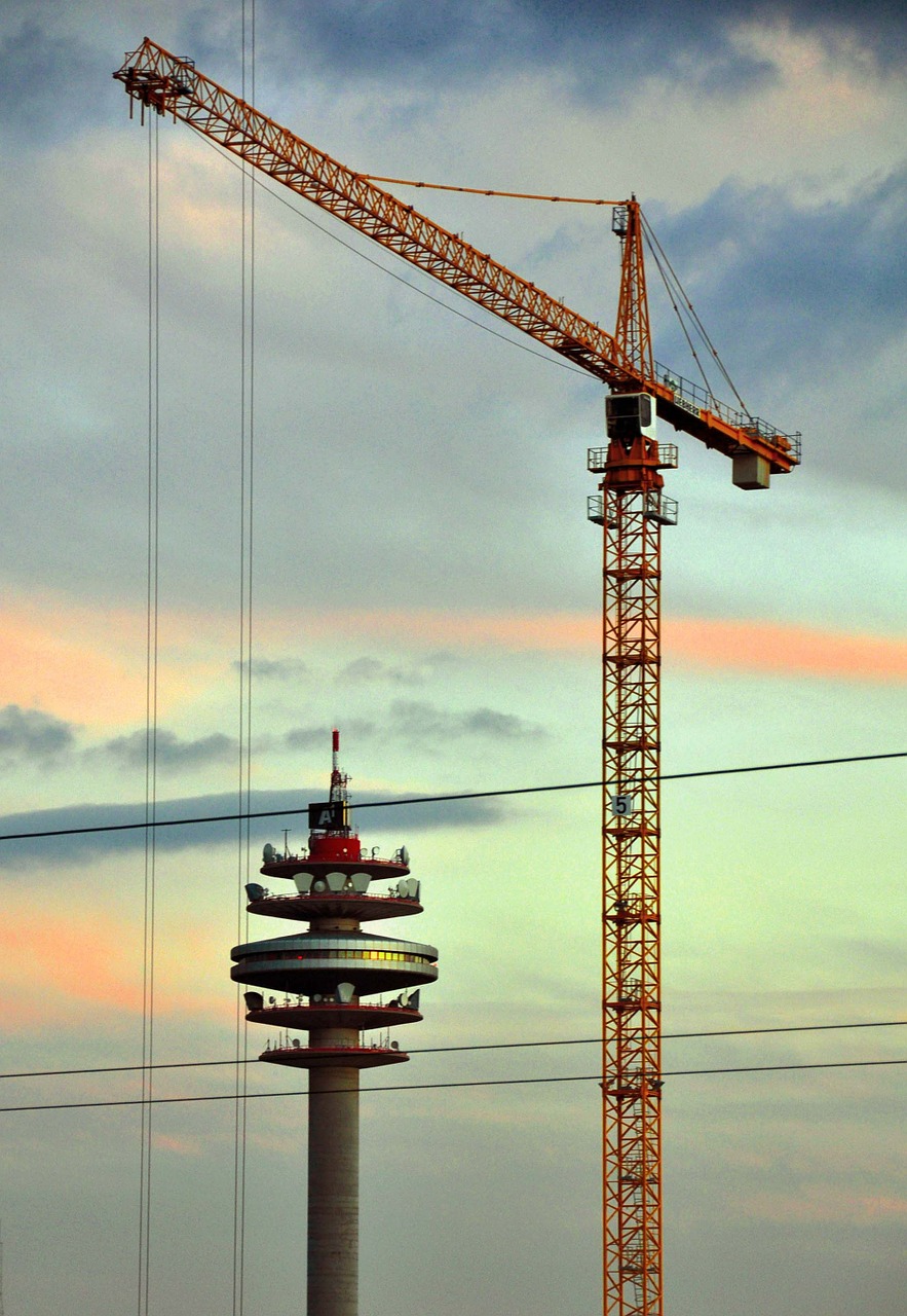 crane baukran tower free photo