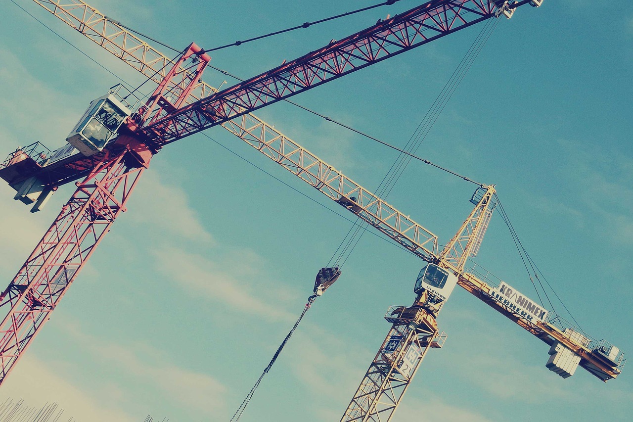 cranes construction industrial free photo