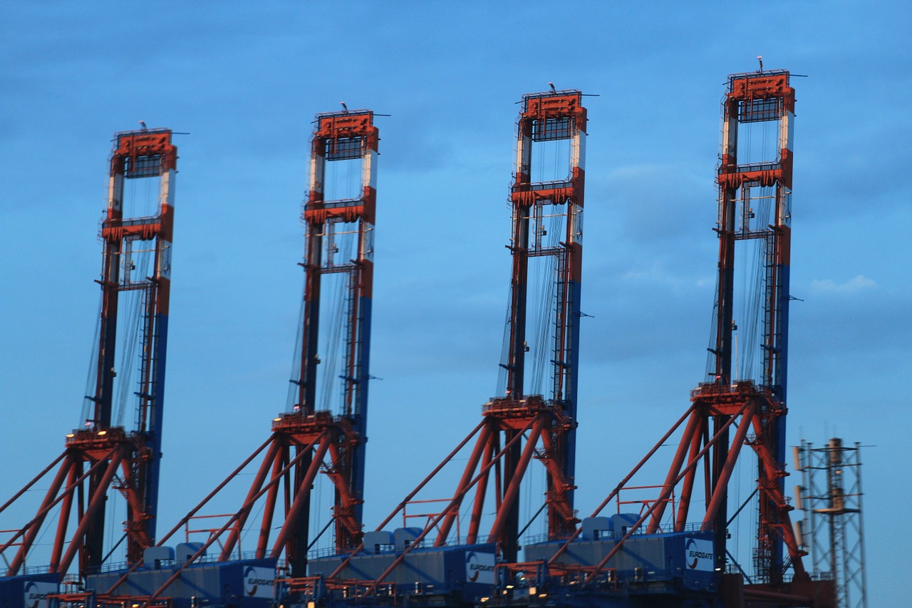 cranes crane systems lift loads free photo