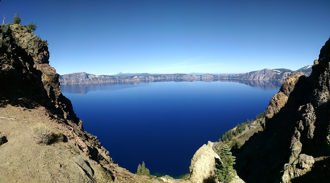 crater lake oregon national park free photo