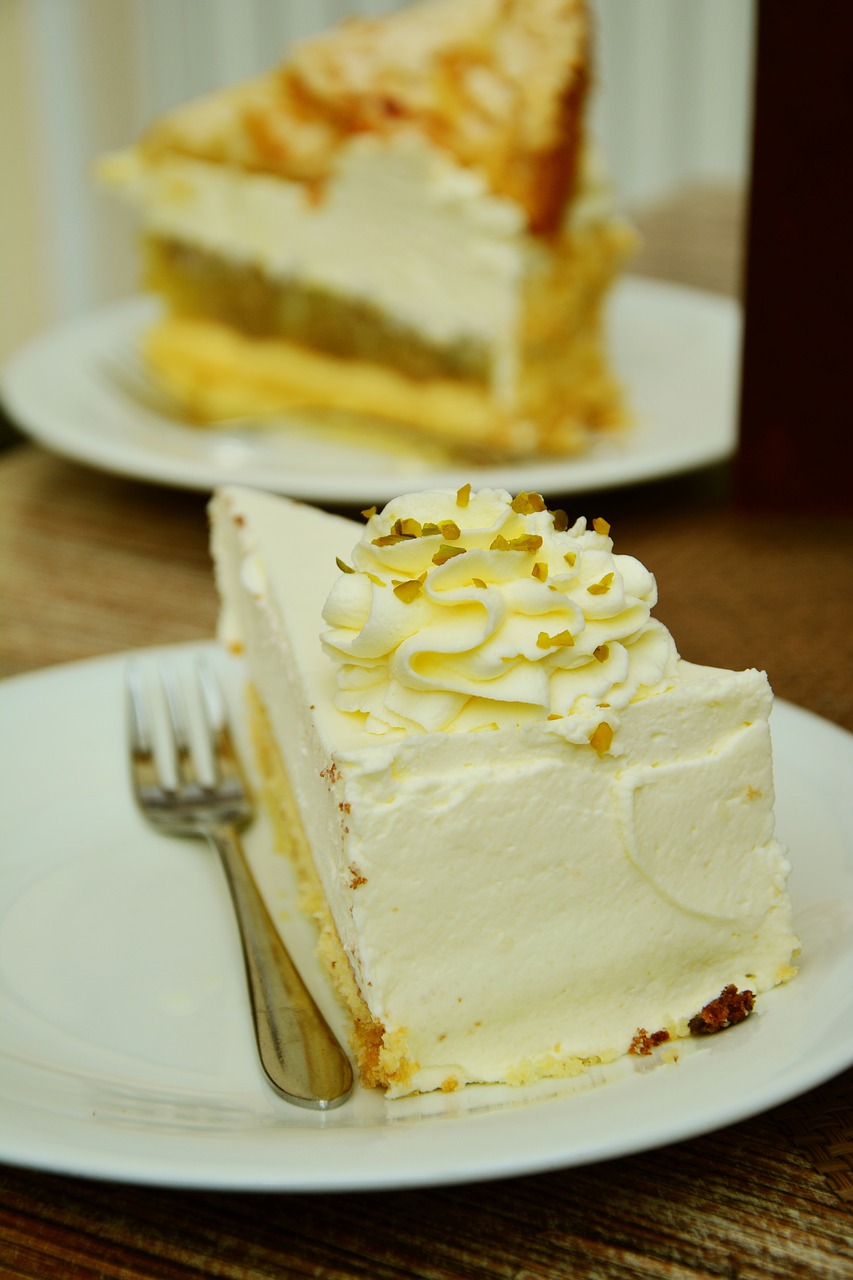 cream-cake-cream-cake-birthday-cake-pastry-shop-free-image-from