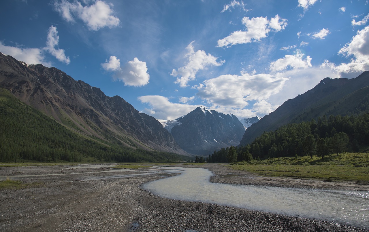 creek  sky  stream free photo